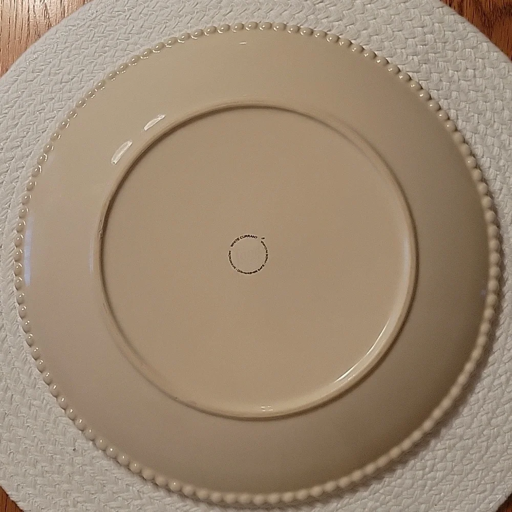 Plate - Picture 2 of 5